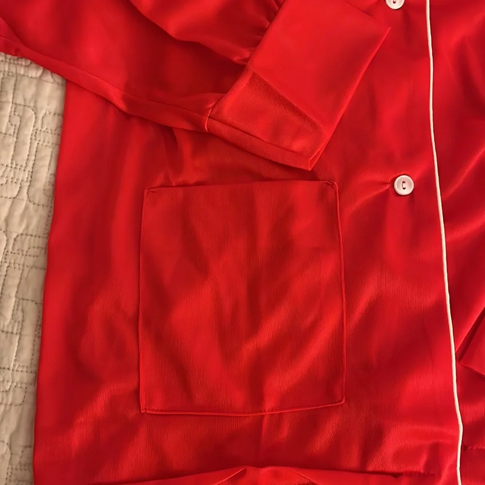 Vintage Sears Bright Red🔥with White‎ Piping Pajama Set: Top & Pants❤️